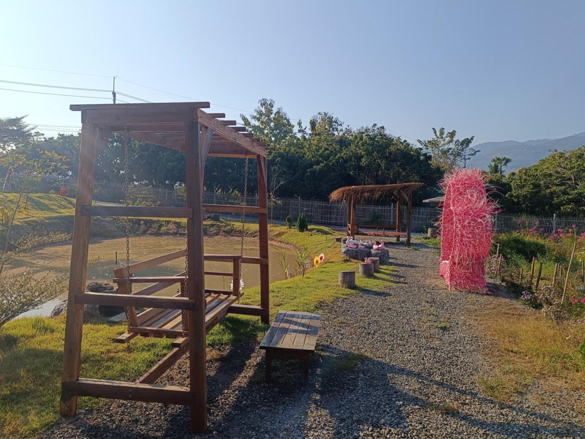 ม่วนใจ๋ปันสุข โฮมสเตย์แอนคาเฟ่ Muanjai Punsuk Homestay And Cafe Chom Thong Εξωτερικό φωτογραφία