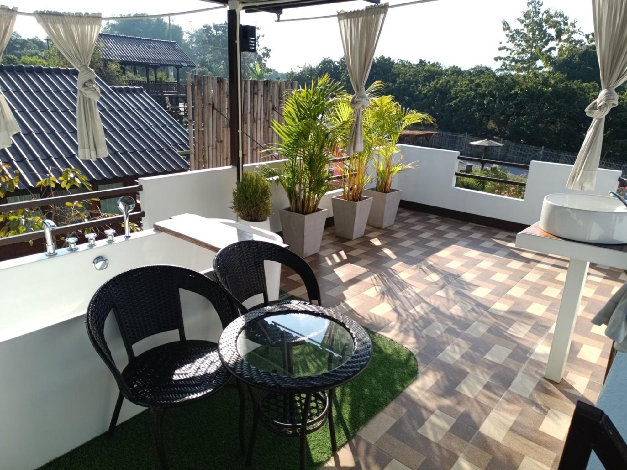 ม่วนใจ๋ปันสุข โฮมสเตย์แอนคาเฟ่ Muanjai Punsuk Homestay And Cafe Chom Thong Εξωτερικό φωτογραφία