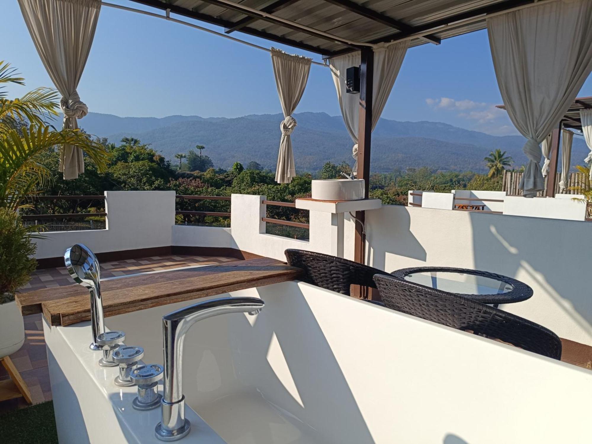 ม่วนใจ๋ปันสุข โฮมสเตย์แอนคาเฟ่ Muanjai Punsuk Homestay And Cafe Chom Thong Εξωτερικό φωτογραφία